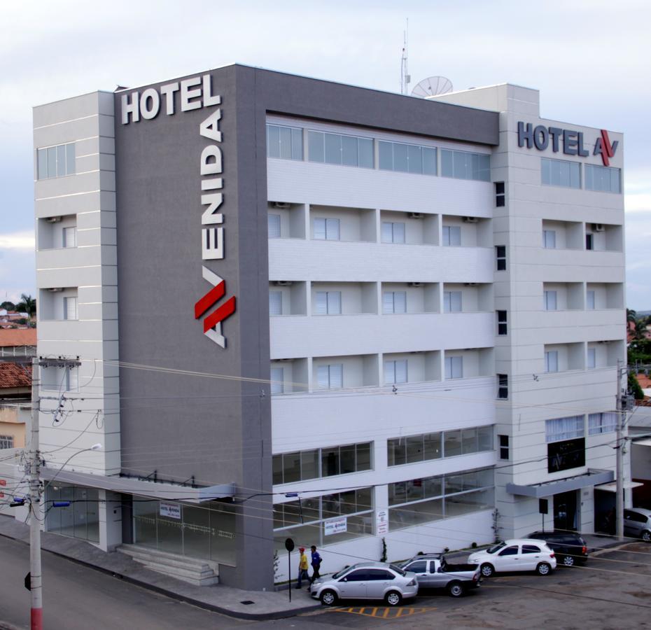 Hotel Avenida Joao Pinheiro Esterno foto